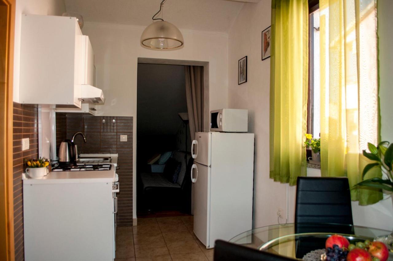 Apartment Rosa 2 Rovinj Buitenkant foto