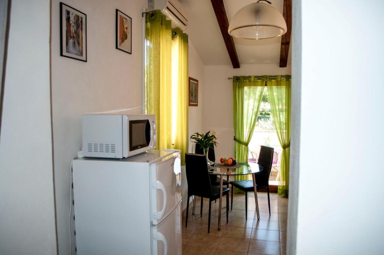 Apartment Rosa 2 Rovinj Buitenkant foto