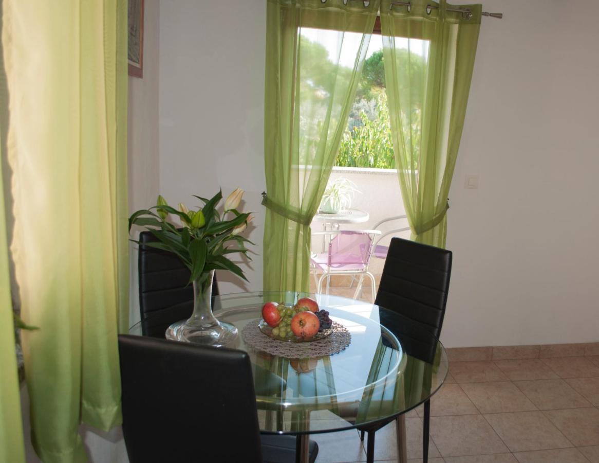 Apartment Rosa 2 Rovinj Buitenkant foto