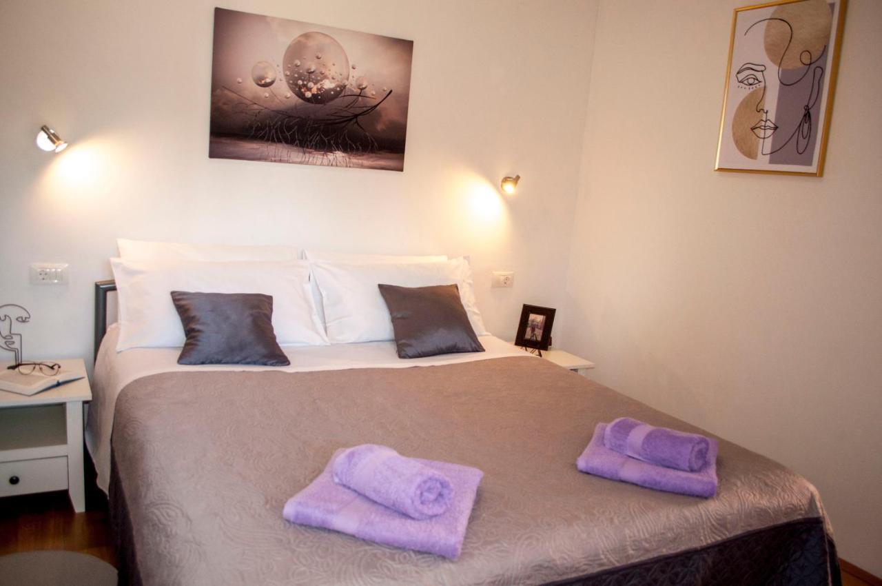Apartment Rosa 2 Rovinj Buitenkant foto