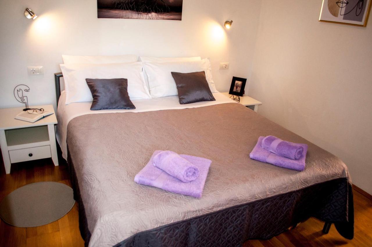 Apartment Rosa 2 Rovinj Buitenkant foto